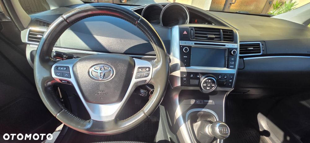 Toyota Verso 1.6 D-4D 7-Sitzer Start/Stop Executive - 22