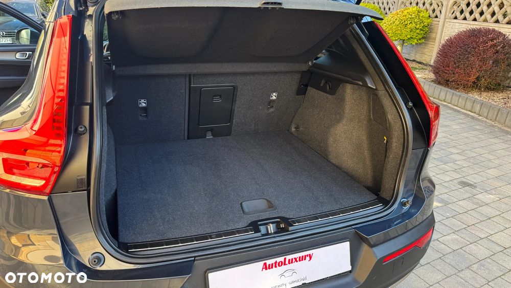 Volvo XC 40 D4 AWD Inscription - 33