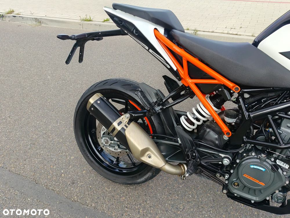 KTM Duke 125 - 11