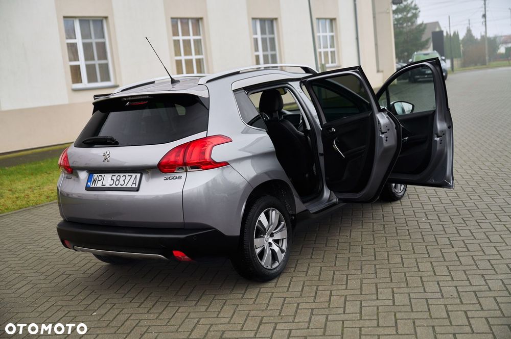 Peugeot 2008 PureTech 110 Stop&Start Allure - 21