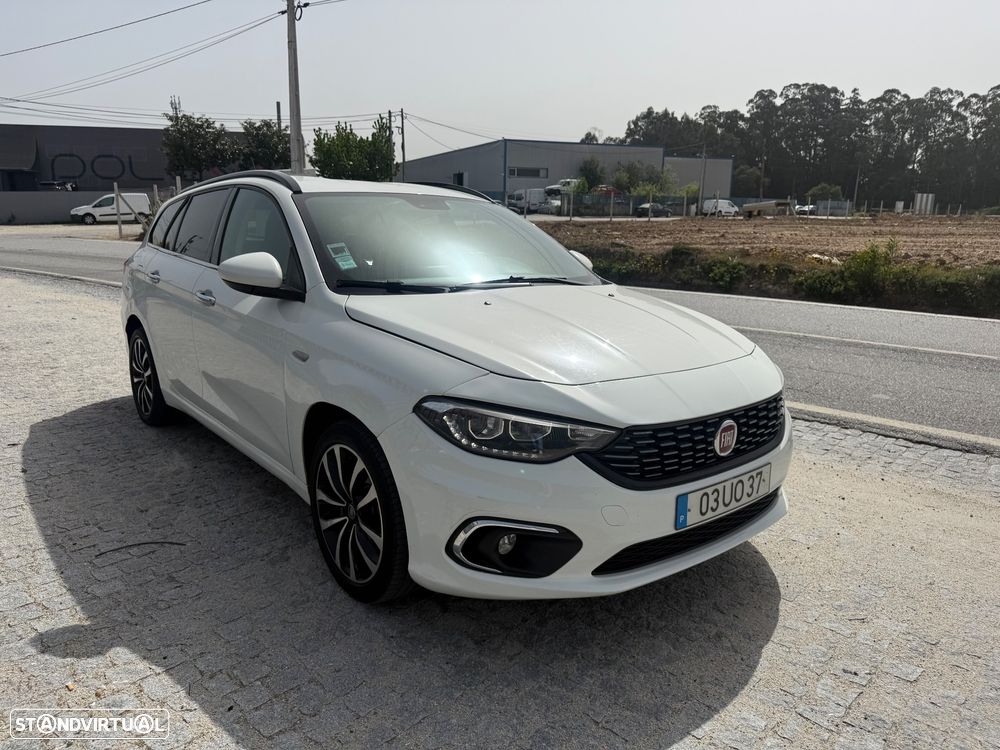 Fiat Tipo Station Wagon 1.3 M-Jet Lounge Tech - 2
