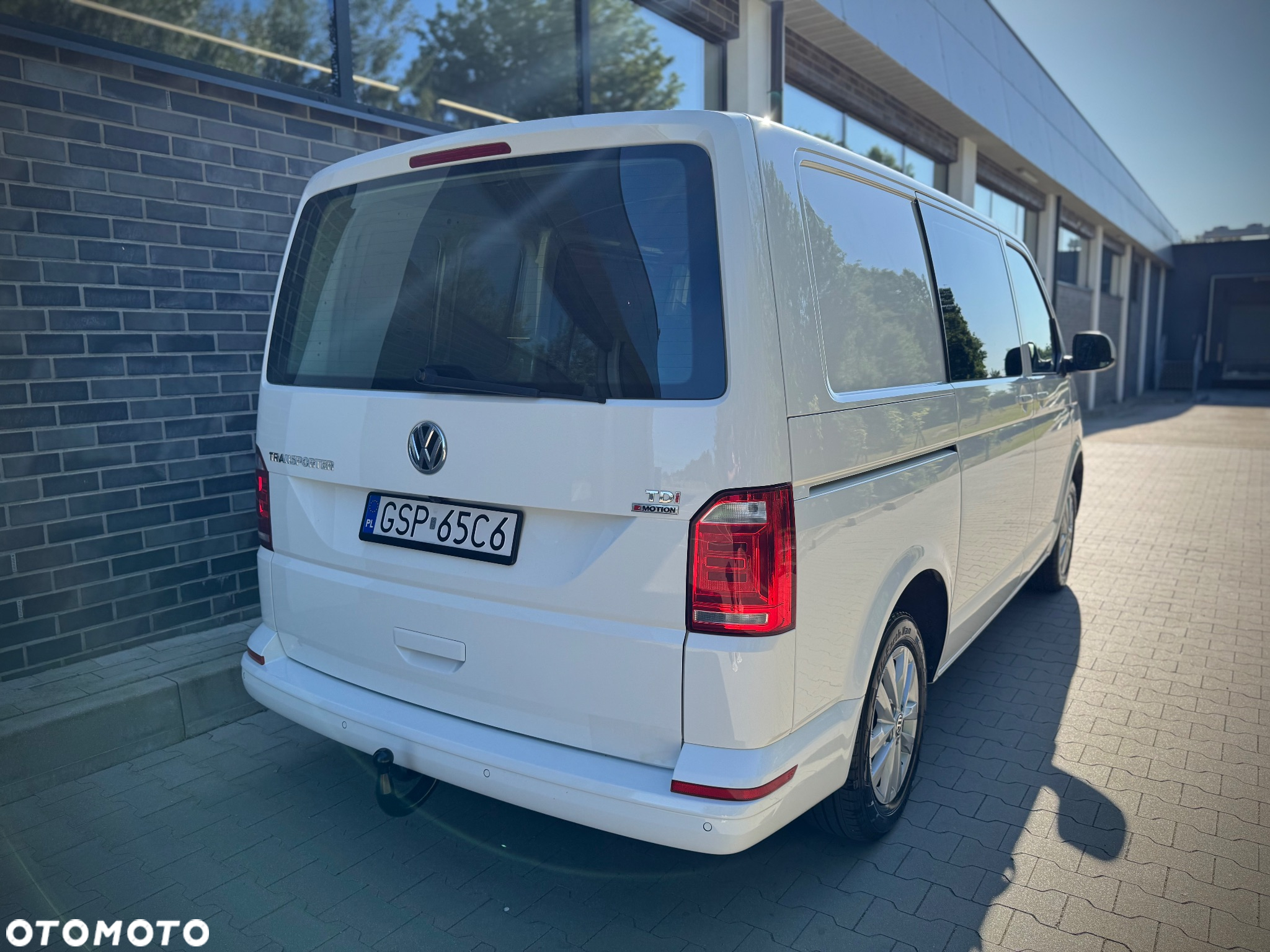 Volkswagen Transporter - 11
