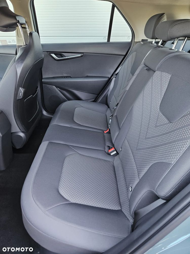 Kia Niro 1.6 GDI Hybrid M - 13
