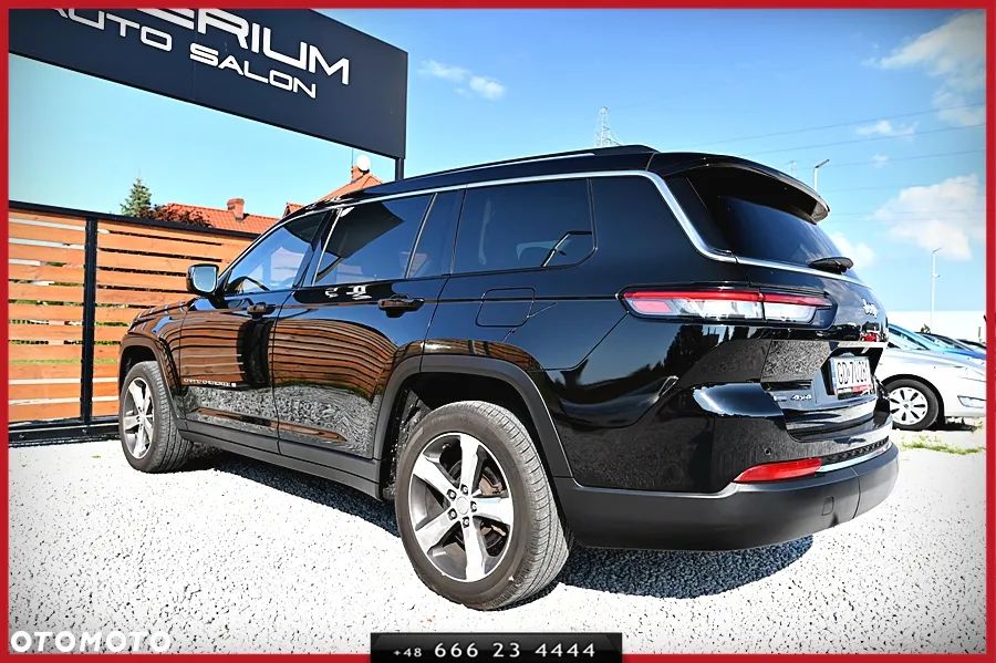 Jeep Grand Cherokee - 9