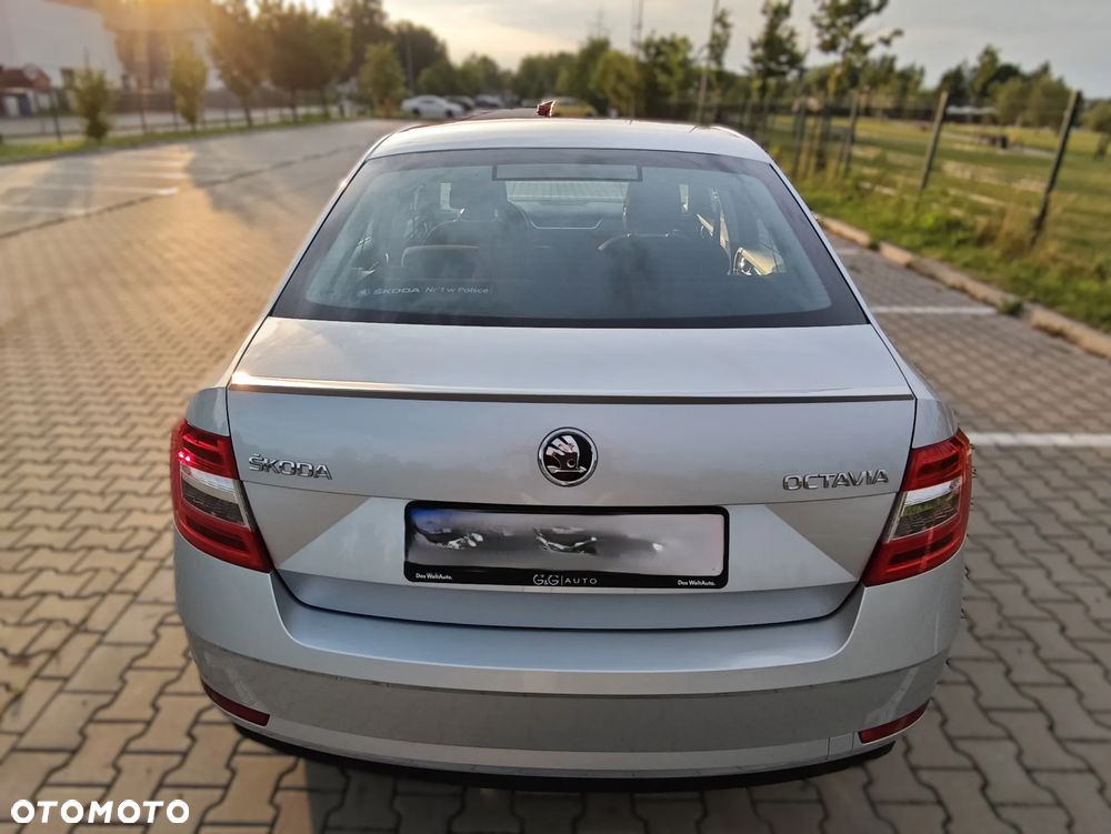 Skoda Octavia 2.0 TSI Clever DSG - 7