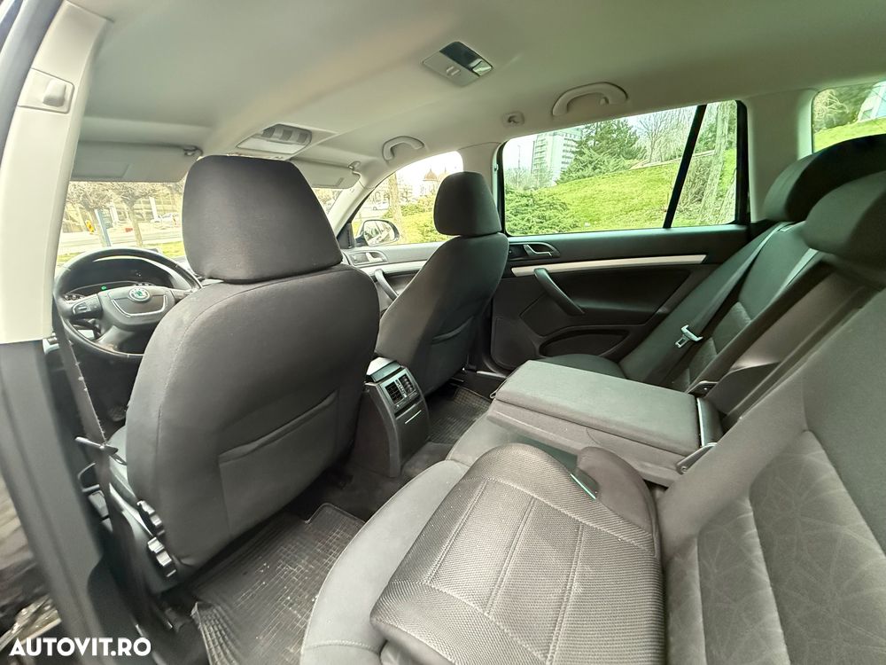 Skoda Octavia 2.0 TDI DPF FAMILY - 26