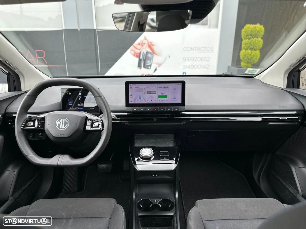 MG MG4 51 kWh Standard - 14