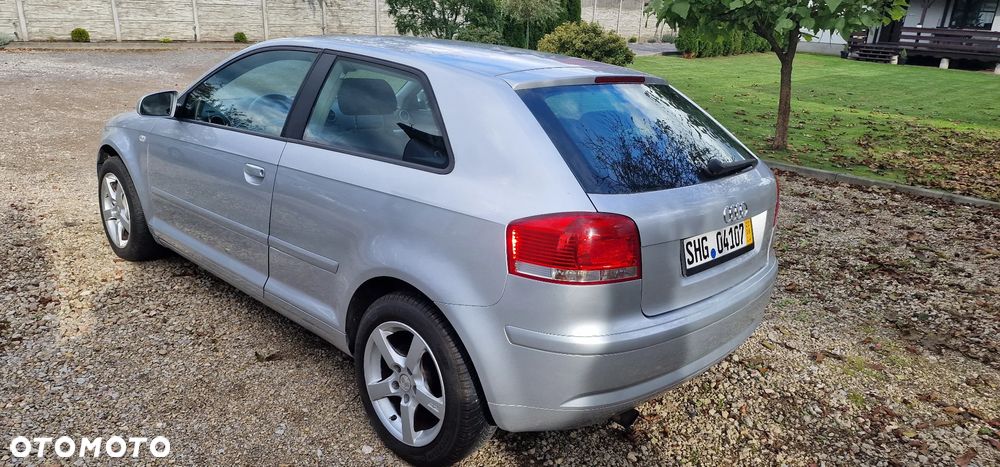 Audi A3 1.6 Ambiente - 7