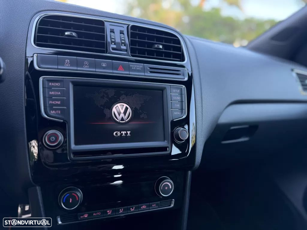 VW Polo 1.8 TSi GTi DSG - 20