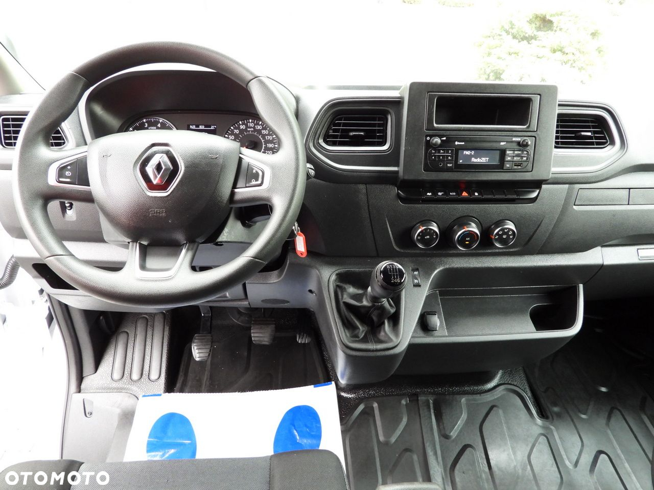 Renault MASTER PLANDEKA WINDA 10 PALET WEBASTO TEMPOMAT LEDY KLIMATYZACJA  165KM - 29