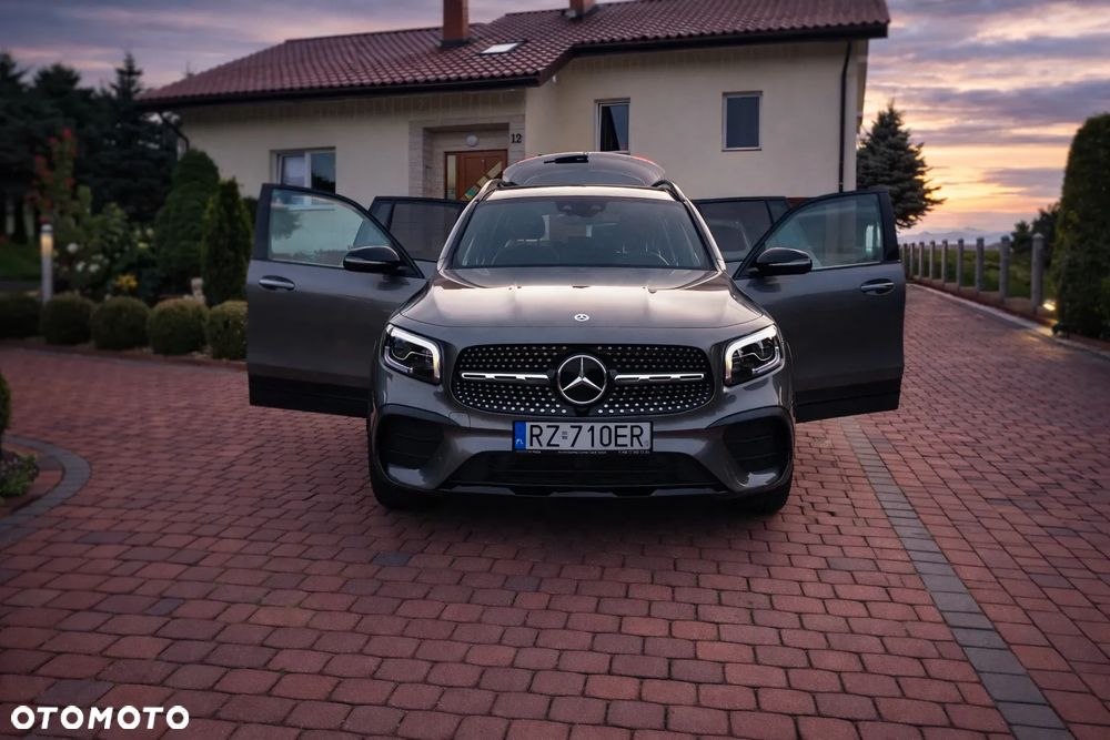 Mercedes-Benz GLB 250 4-Matic AMG Line 8G-DCT - 5