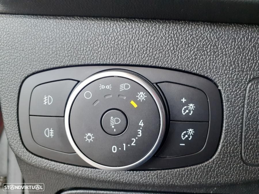 Ford Focus SW 1.5 TDCi EcoBlue Business - 10