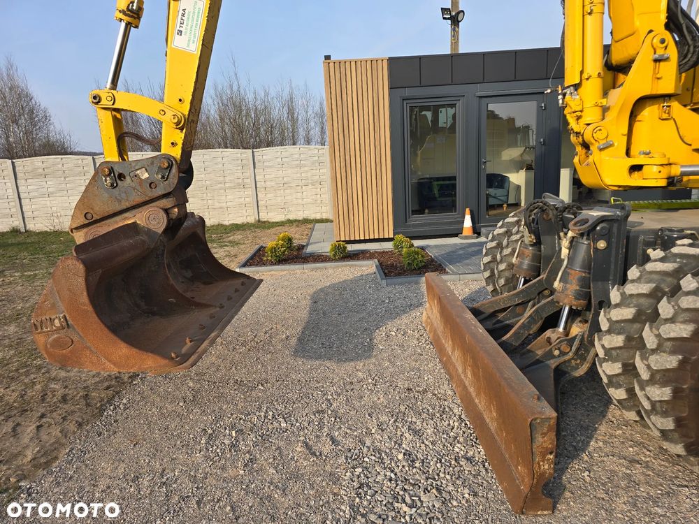Komatsu - 8