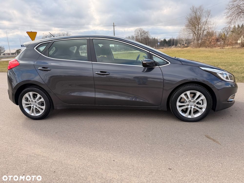Kia Ceed 1.6 CRDi 128 Spirit - 7
