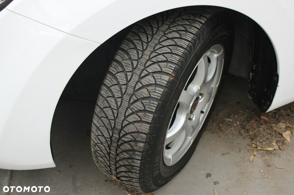 Hyundai i30 - 34