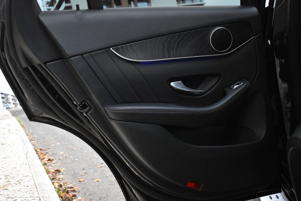 Mercedes-Benz GLC 300 - 49