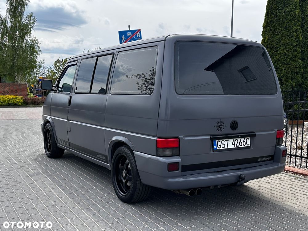 Volkswagen Transporter - 4