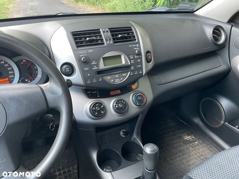 Toyota RAV4 2.0 VVT-i Premium - 7