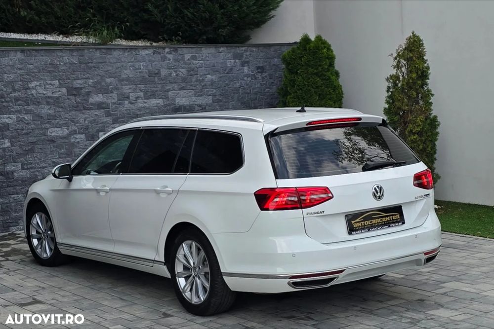 Volkswagen Passat 2.0 TDI DSG Highline - 4