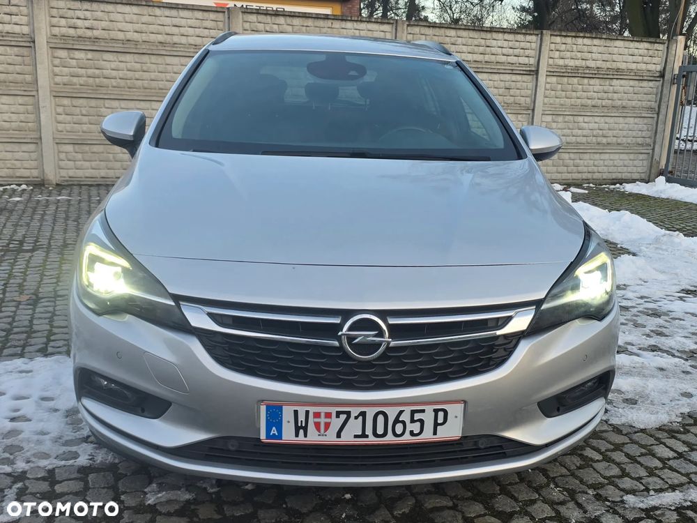 Opel Astra 1.6 CDTI DPF ecoFLEX TourerStart/Stop Selection - 2