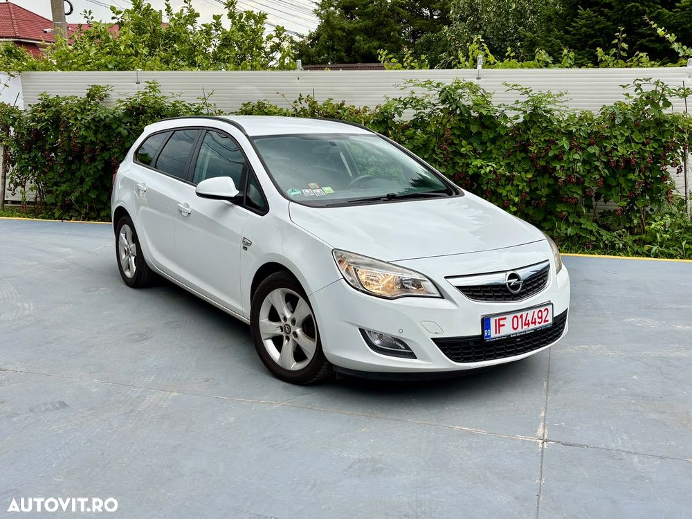 Opel Astra 1.7 CDTI DPF ecoFLEX Start/Stop 150 Jahre - 1