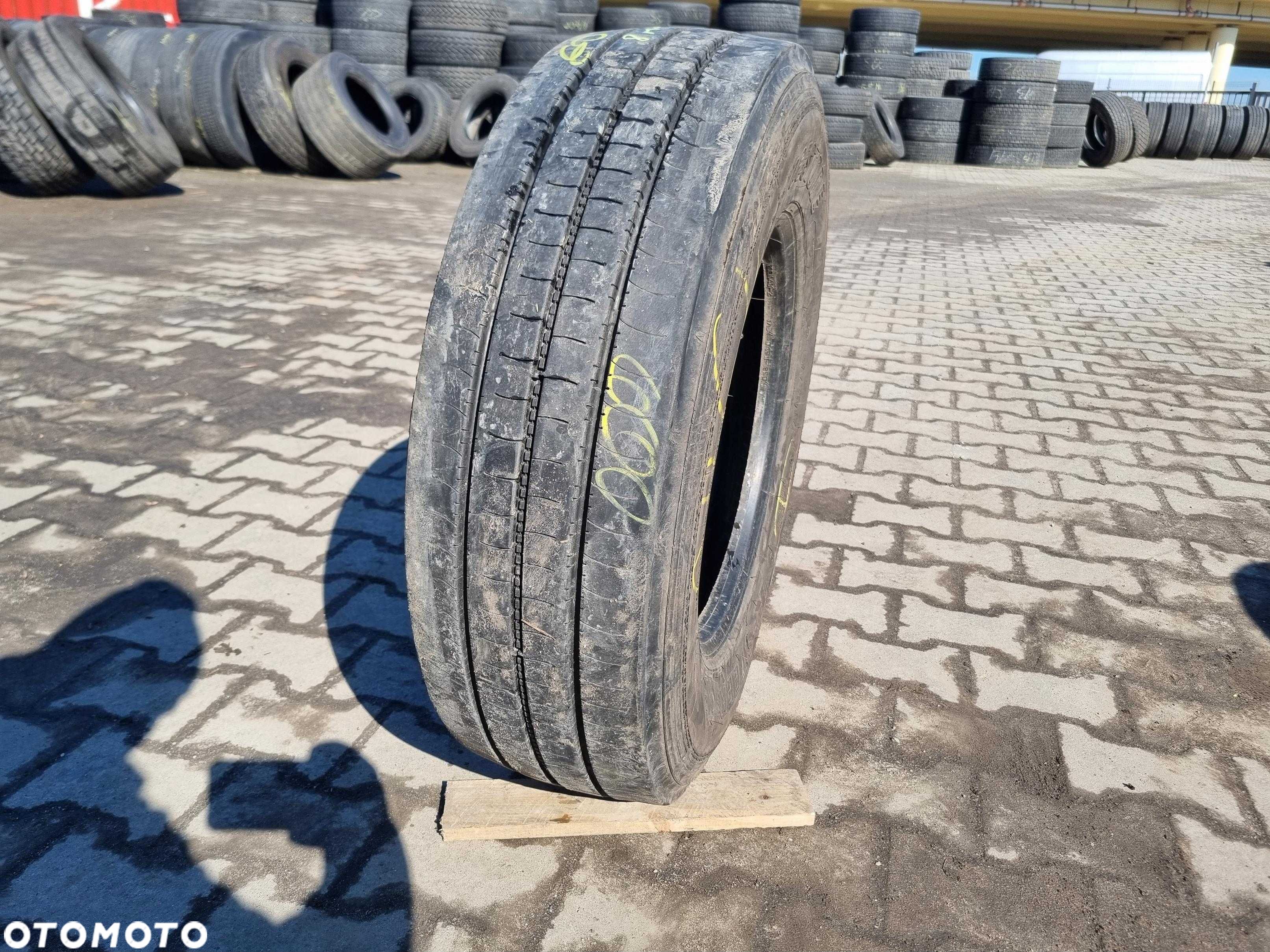 235/75R17.5 Opona  BRIDGESTONE R-STEER 002 8mm Przód - 1