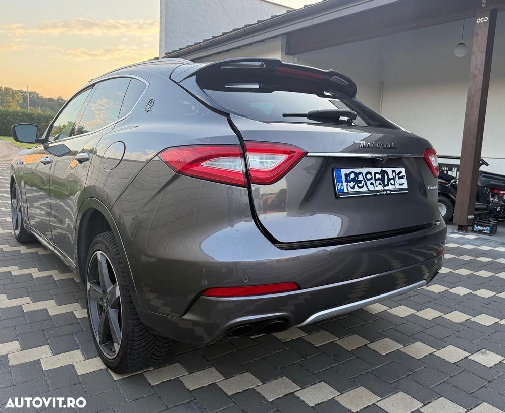 Maserati Levante - 5