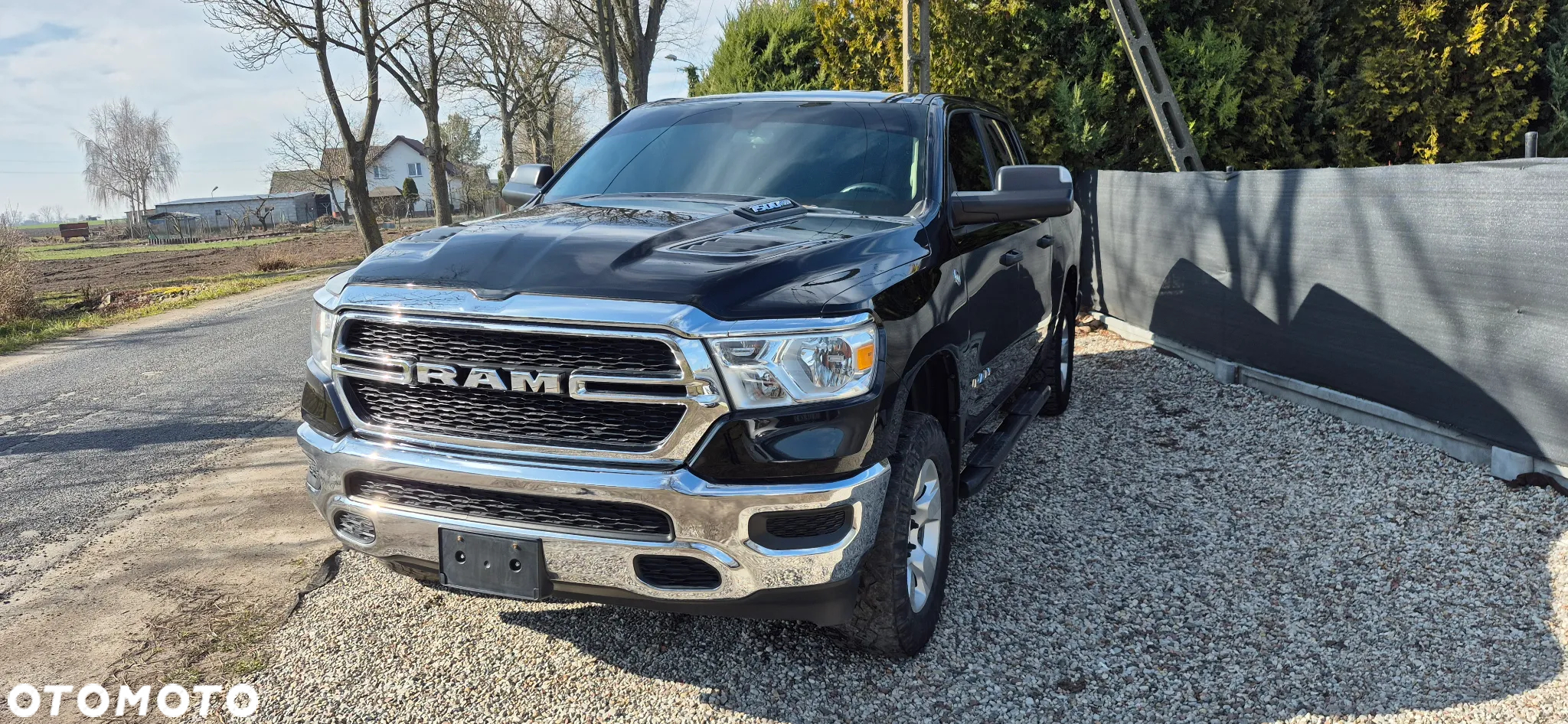 Dodge RAM 1500 5.7 4x4 - 2