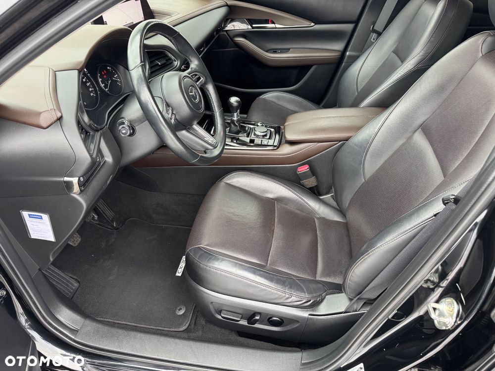 Mazda CX-30 2.0 mHEV Hikari 2WD - 26