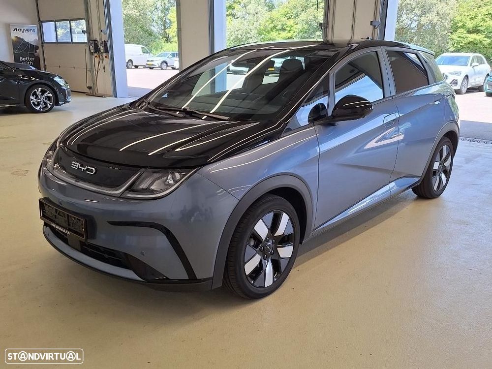 BYD Dolphin 60.4 kWh Design - 1