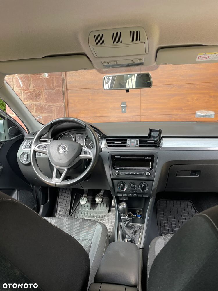 Skoda RAPID Spb 1.2 TSI Ambition - 8