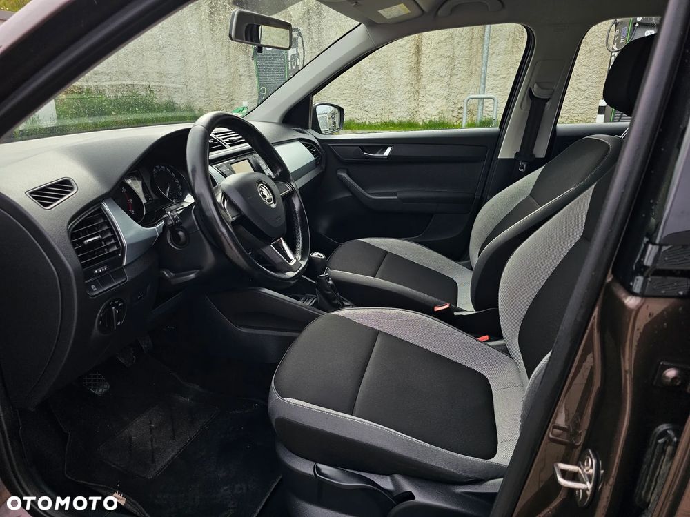 Skoda Fabia 1.2 TSI Cool Edition - 10