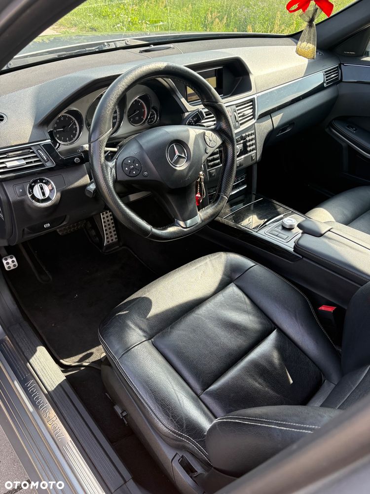 Mercedes-Benz Klasa E 350 CDI DPF BlueEFFICIENCY 7G-TRONIC Avantgarde - 13