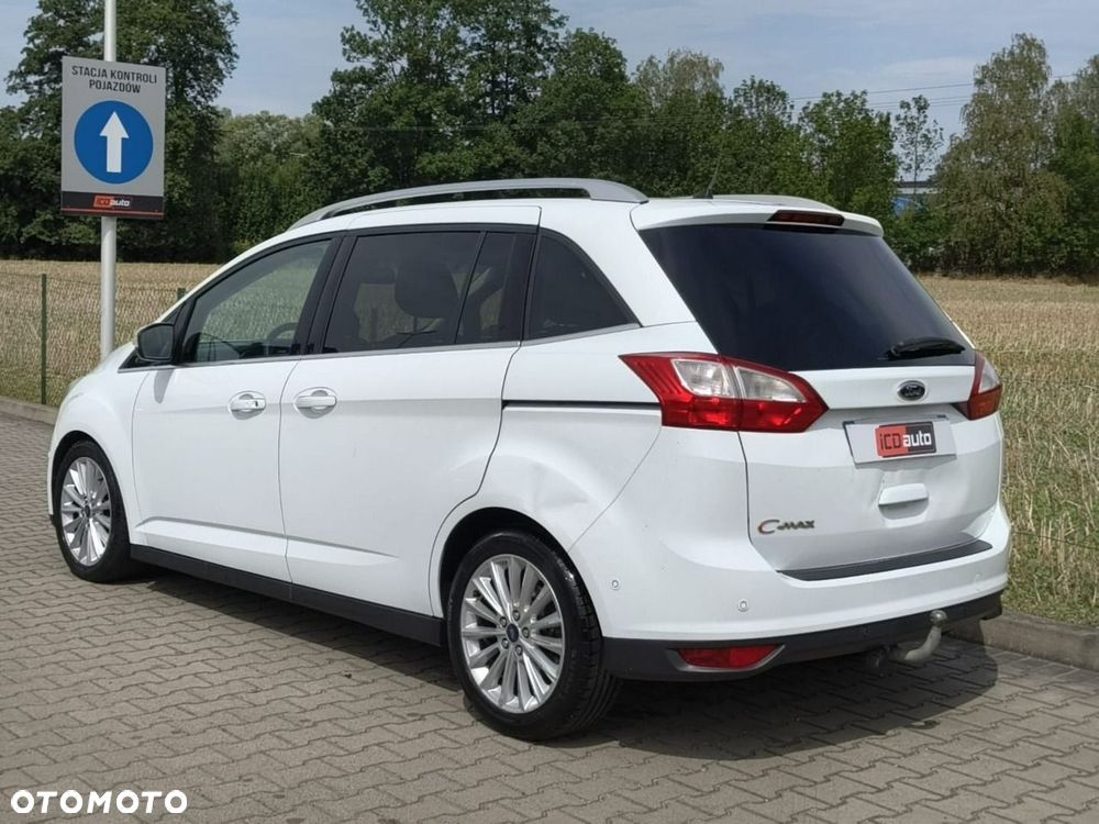 Ford Grand C-MAX - 5