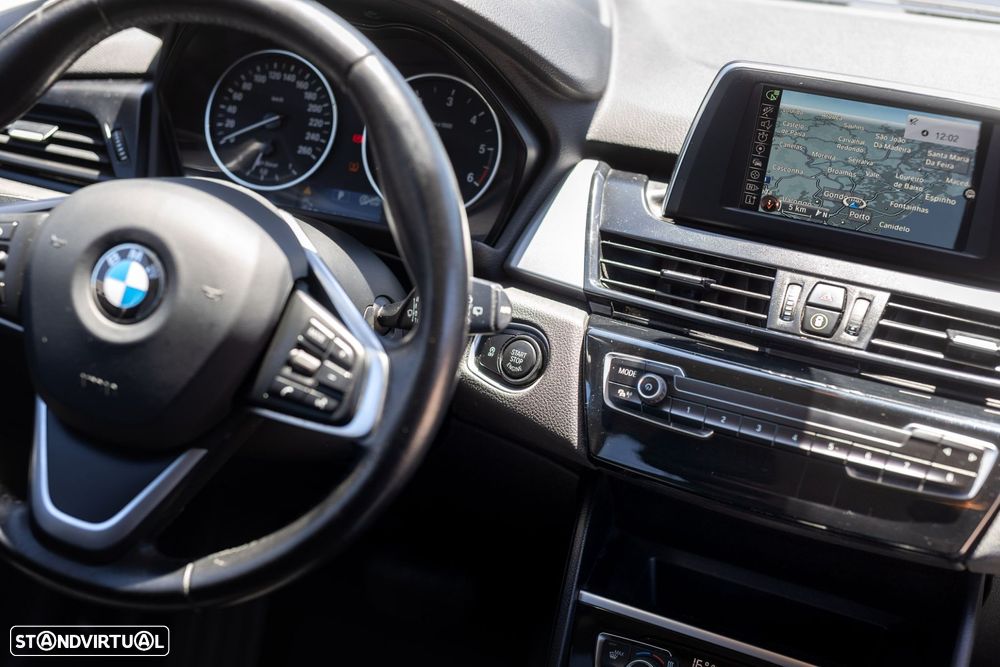 BMW 216 Active Tourer d Advantage Auto - 54