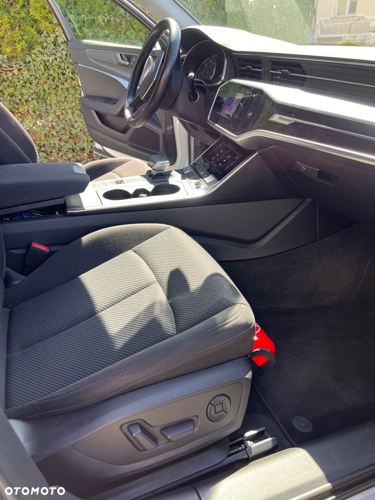 Audi A6 Avant - 14