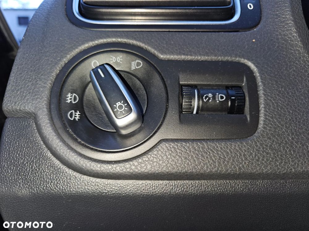 Volkswagen Polo 1.6 TDI DPF Highline - 14