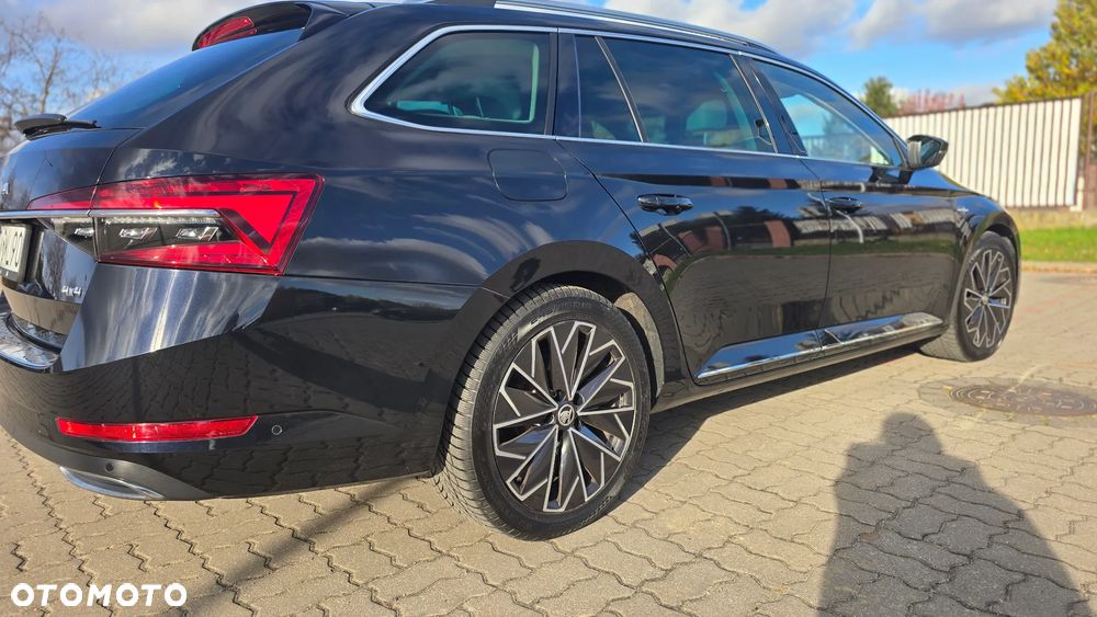 Skoda Superb 2.0 TDI SCR 4x4 L&K DSG - 10