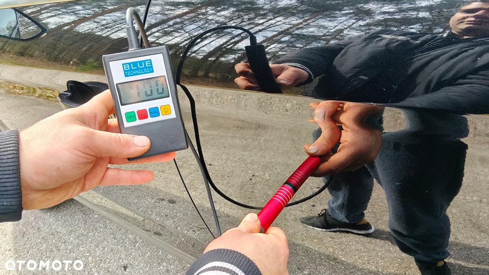 Ford Kuga 2.0 TDCi 4x4 Trend - 37