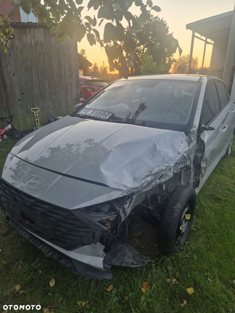 Hyundai i20 - 11