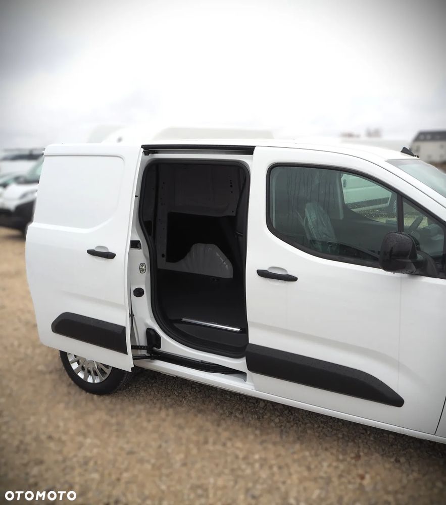 Toyota Proace City - 8