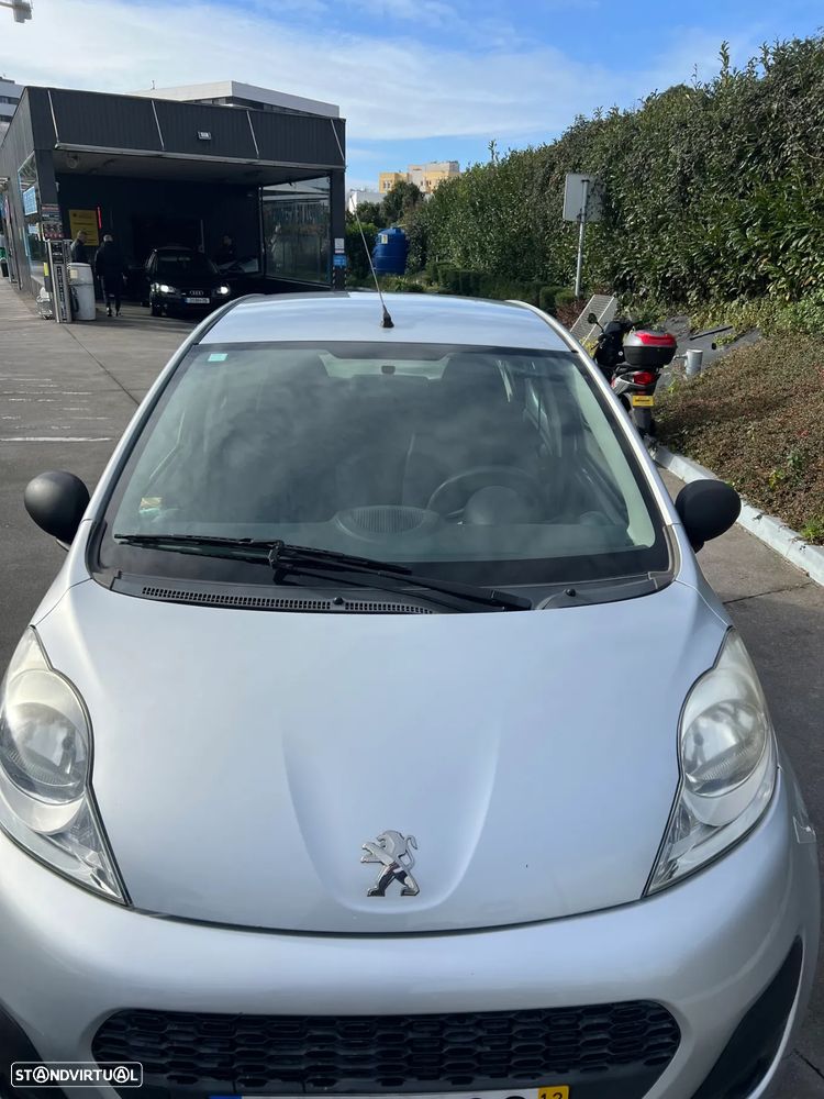 Peugeot 107 1.0 Urban - 4