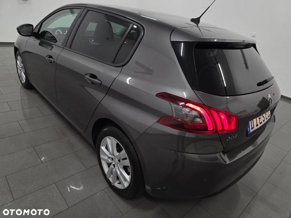 Peugeot 308 - 5