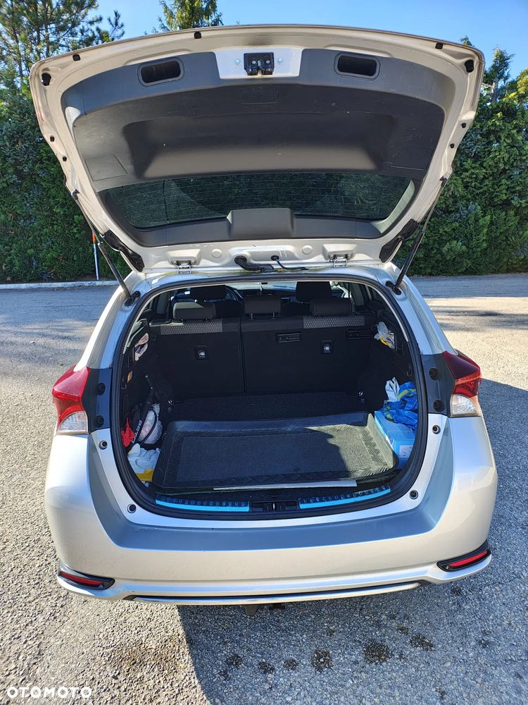 Toyota Auris Hybrid 135 Comfort - 9