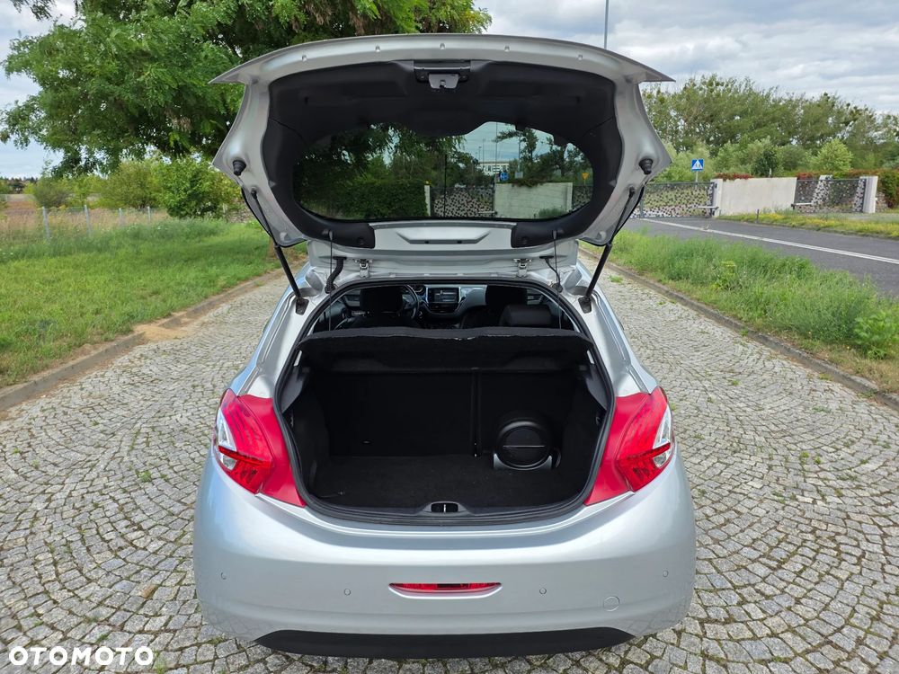 Peugeot 208 PureTech 82 Start & Stop Active - 17