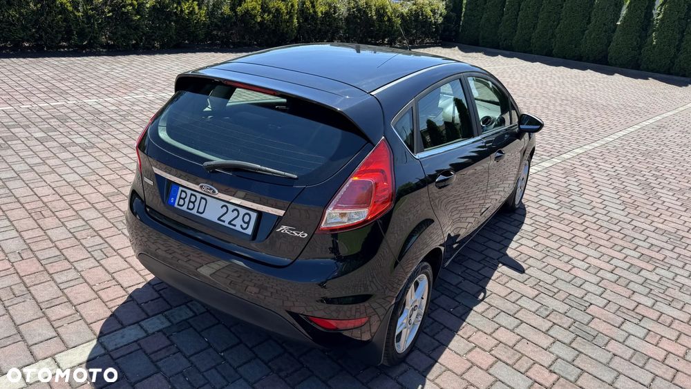 Ford Fiesta 1.0 EcoBoost Titanium - 12