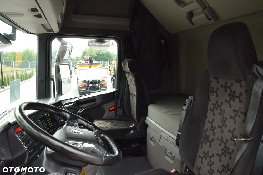 Scania 500S / FULL AIRMATIC / HYDRAULIKA / RETARDER / KLIMATYZACJA POSTOJOWA / ACC / KLIMA / 2 ZBIORNIKI PALIWA / FULL LEDY / FULL SPOILERY / SERWISOWANA / SPROWADZONA - 39