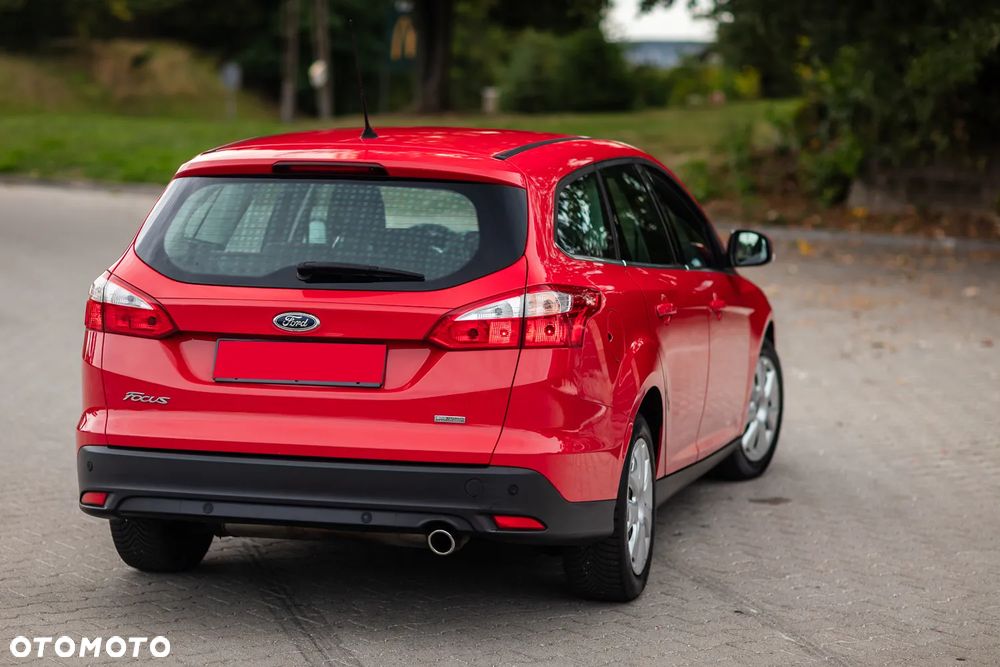 Ford Focus 1.6 EcoBoost Start-Stopp-System Titanium - 11