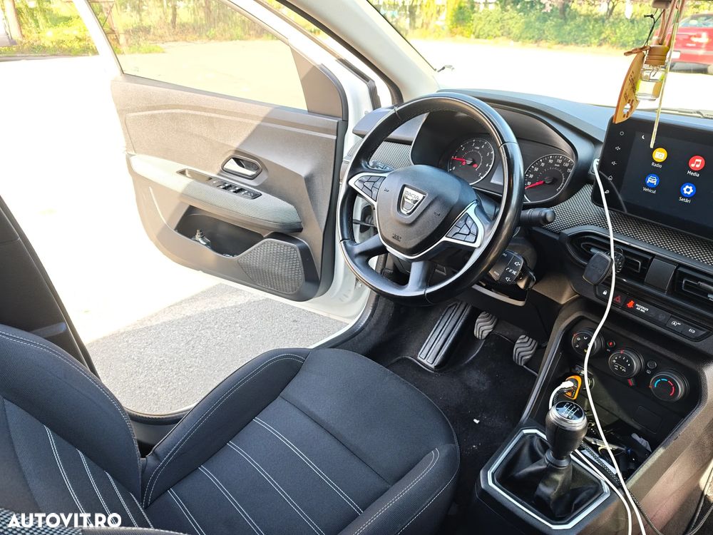 Dacia Logan TCe 90 MT6 Comfort - 8