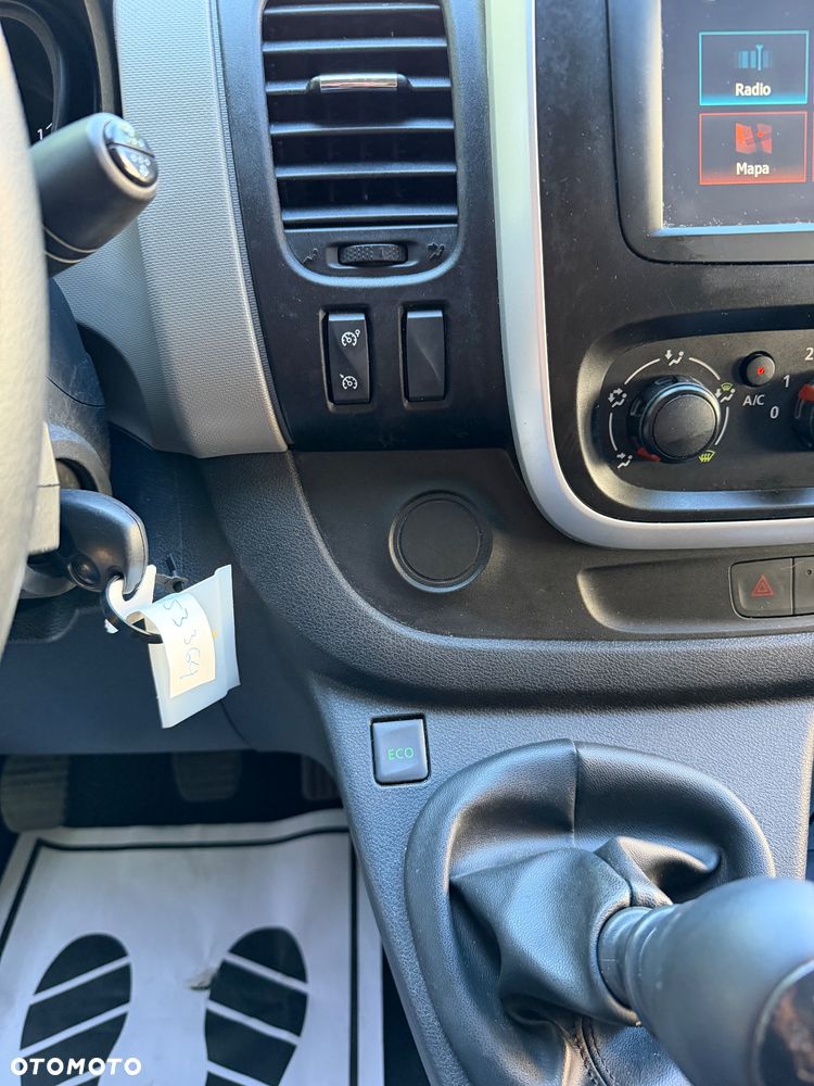 Renault Trafic - 19
